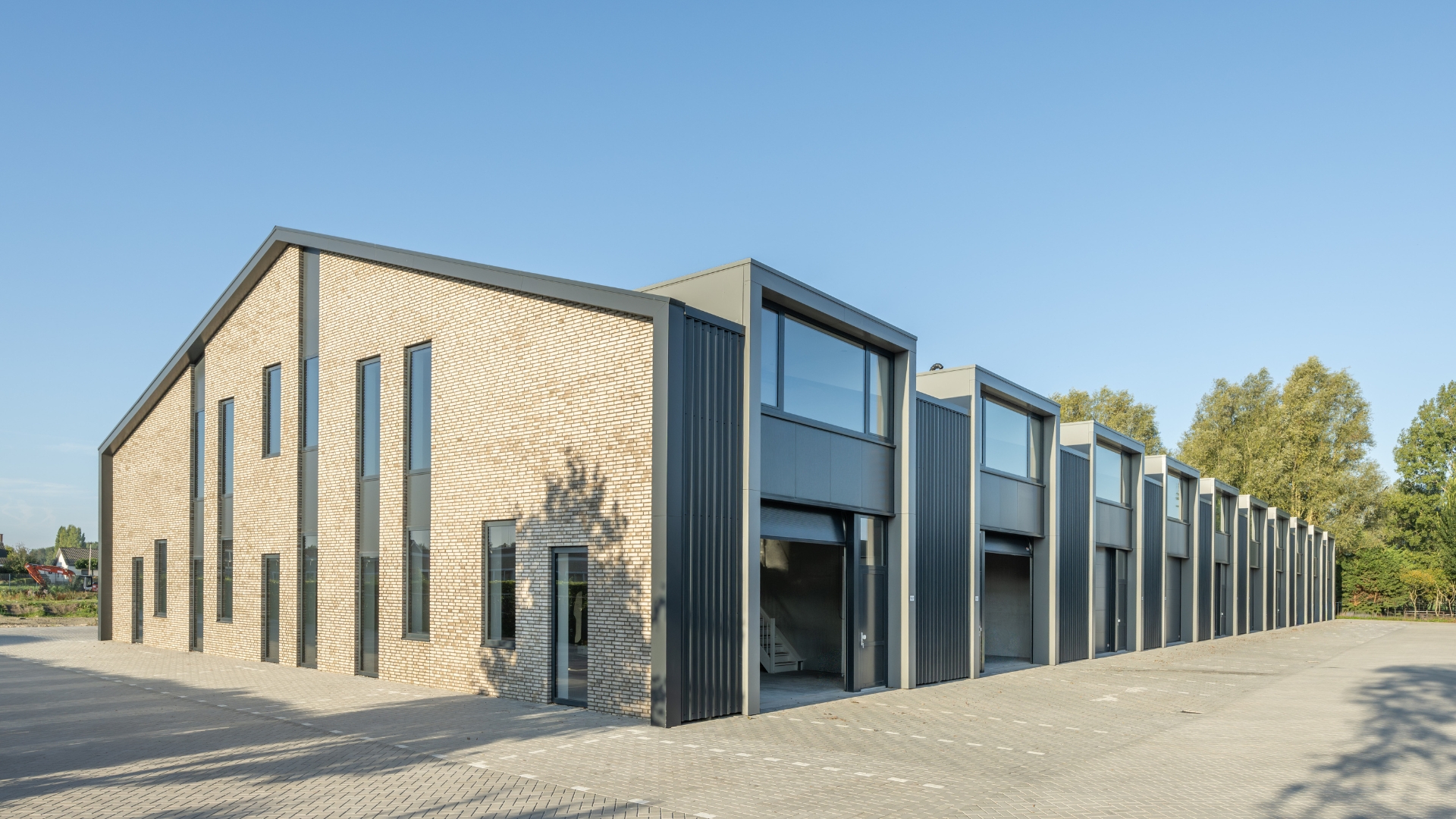 Bedrijfsunits laten bouwen