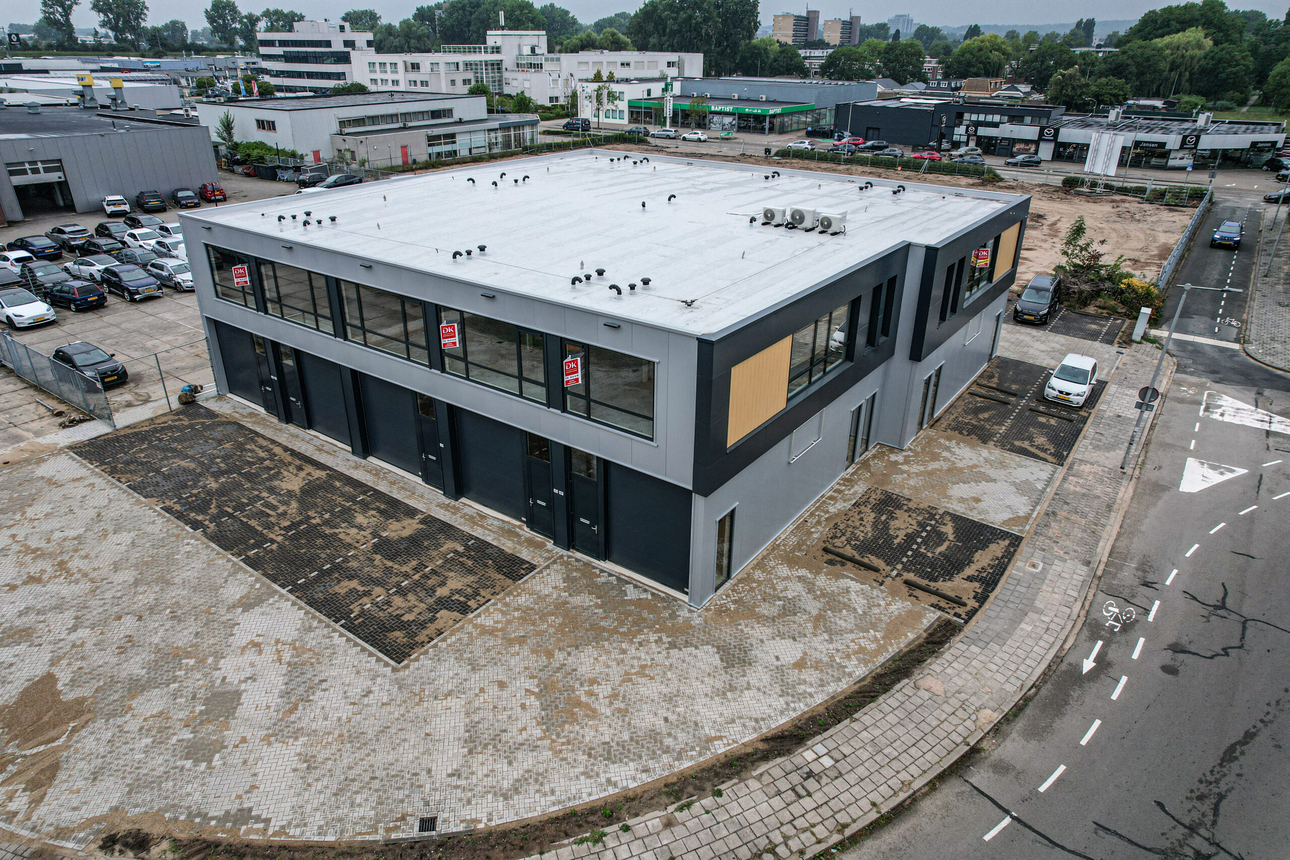 Bedrijfsverzamelgebouw bouwen