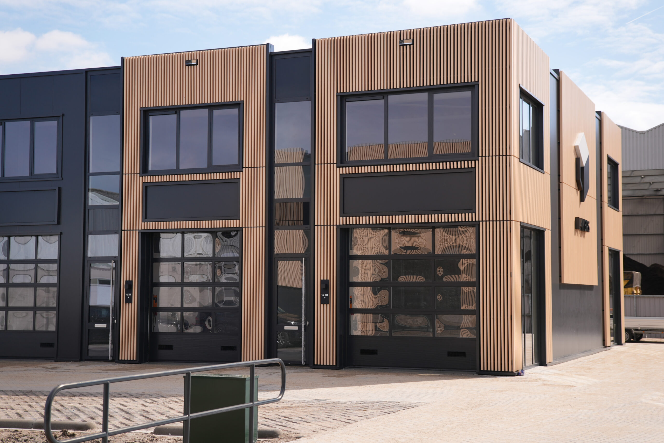 Bedrijfsverzamelgebouw bouwen